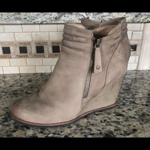 Women’s Leather Biala Boots